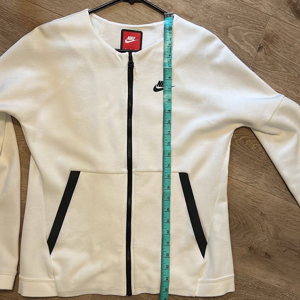 Nike Tech Fleece - White Sweater women size small - Picture 3 of 4